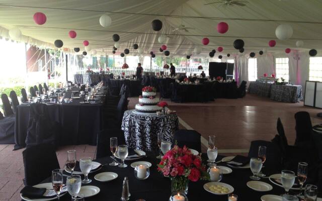 Wachusett Village Inn