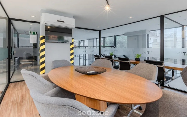 Modern Studio Near Downtown Pgo301