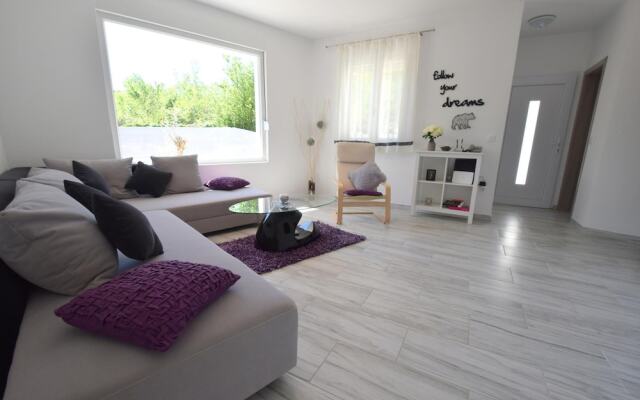 Villa Sunrise