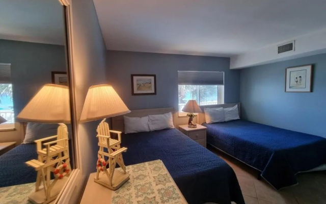 Aqua Villa 302