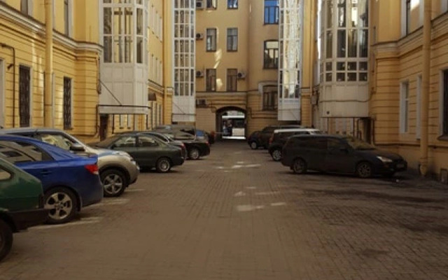 Апартаменты в центре СПб Невский 134