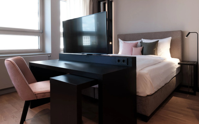 SAXX Hotel Theater Karree