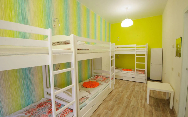 Happy House Hostel