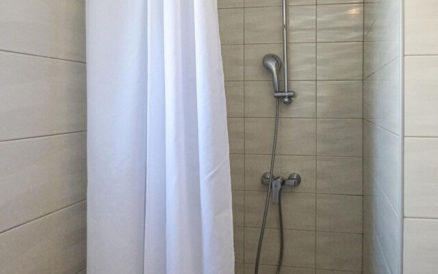 Awesome Apartment in Duce With Wifi and 1 Bedrooms