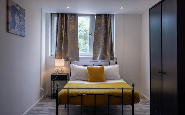 3 Bedrooms-8guests-babycot-15mintopepys-freeparkg