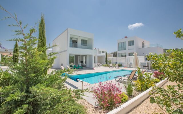 Protaras Holiday Villa Ccv2