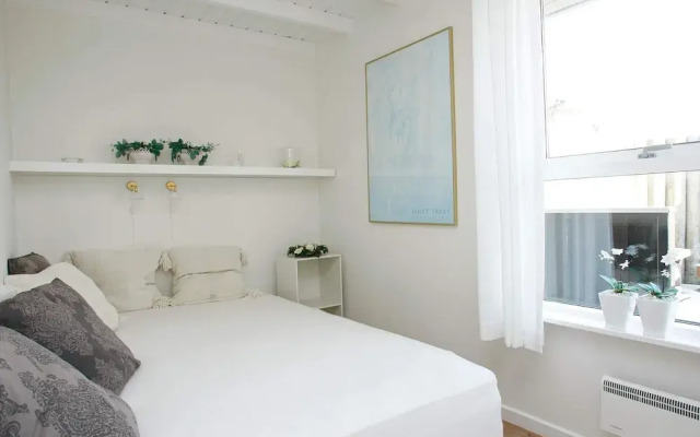 6 Person Holiday Home in Blokhus