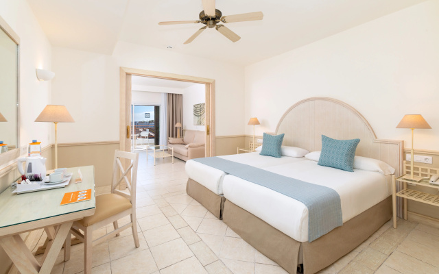 Gran Castillo Tagoro Family & Fun Playa Blanca