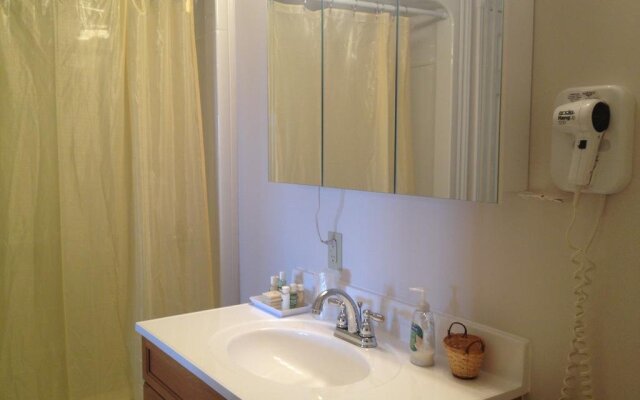 Ocean Peek Bed & Breakfast