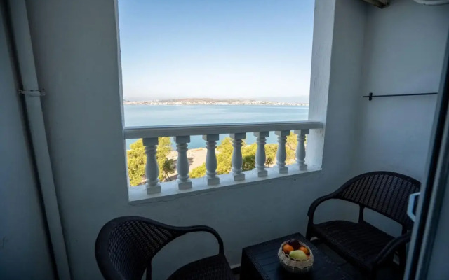 Camlik 87 Hotel Ayvalik