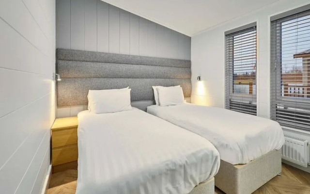 Host Stay Sycamore Spa Lodge