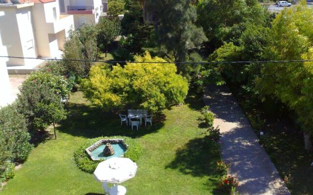 Alexia Apartments & Studios