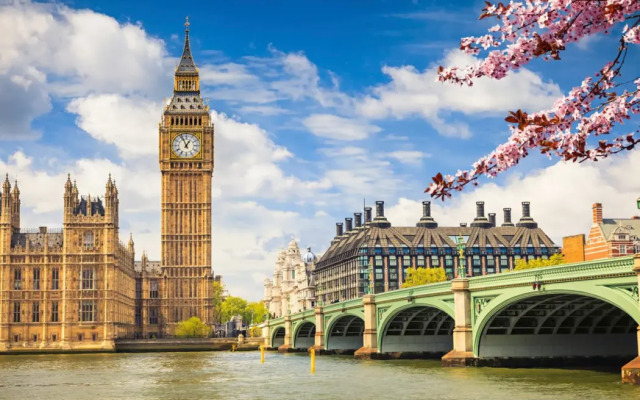 Aparthotel Adagio London City East