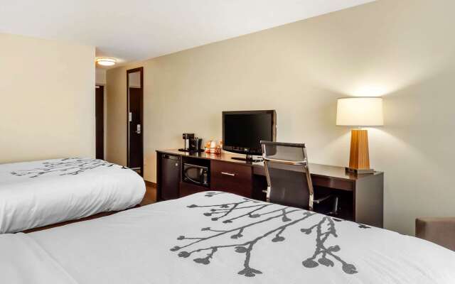 Sleep Inn & Suites Fargo Medical Center