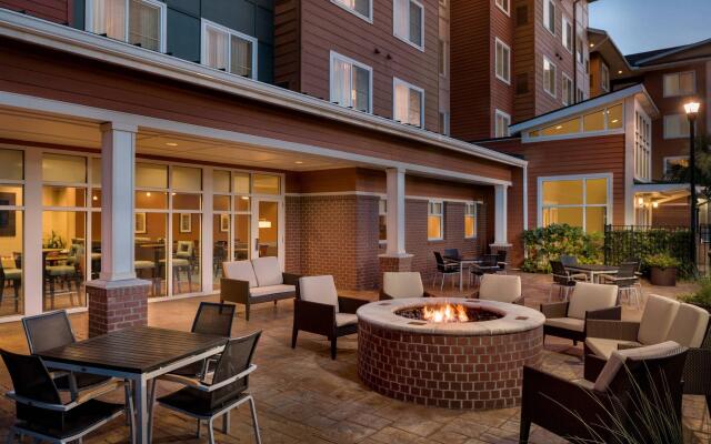 Residence Inn Charleston North/Ashley Phosphate