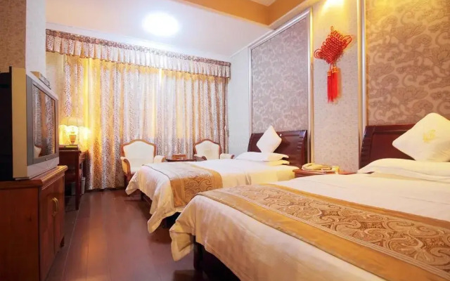 KB-Crown Hotel