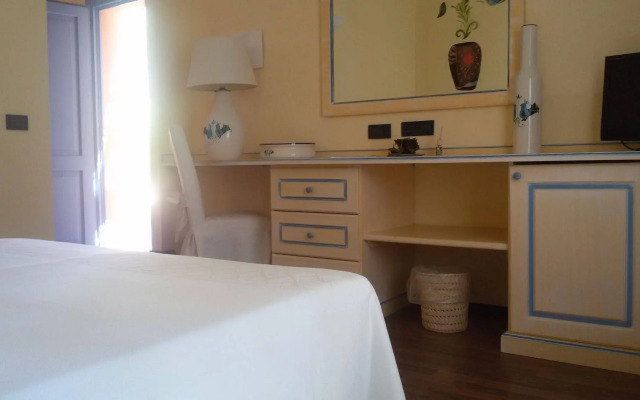 S'Acqua Sassa Resort
