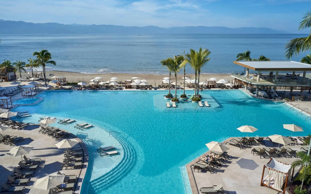 Marriott Puerto Vallarta Resort & Spa