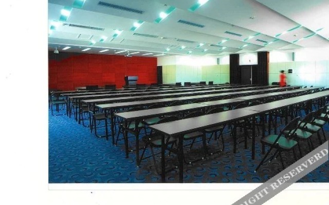 Tianhe Hotel