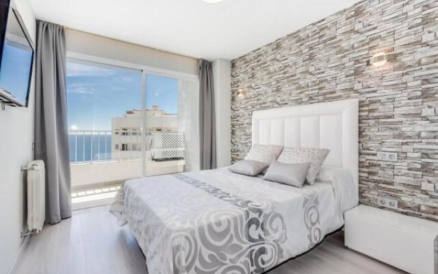 1ST Line Beach apartement in center of Marbella.