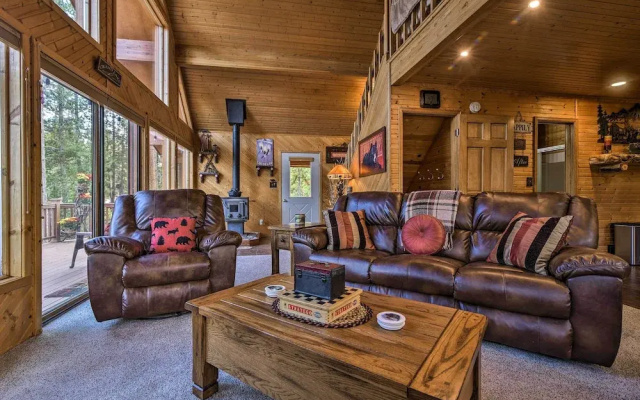 2 Mi to Rocky Mountain Nat'l Park: Cabin w/ Views - фото 4
