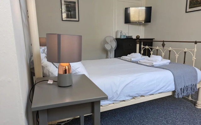 Dover Town Rooms