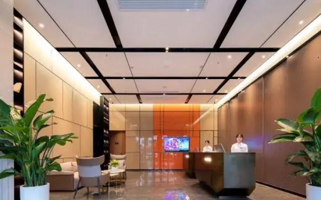 Heyi light luxury hotel