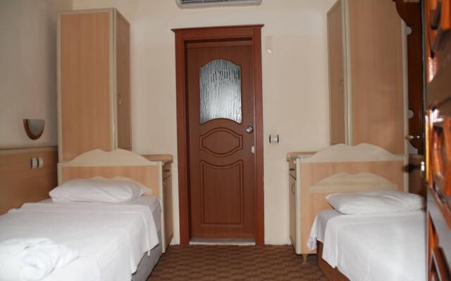 Karyati̇t Hotel