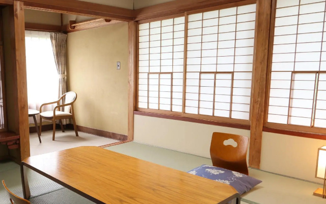 Kiriya Ryokan