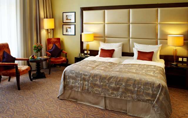 Hotel Kings Court