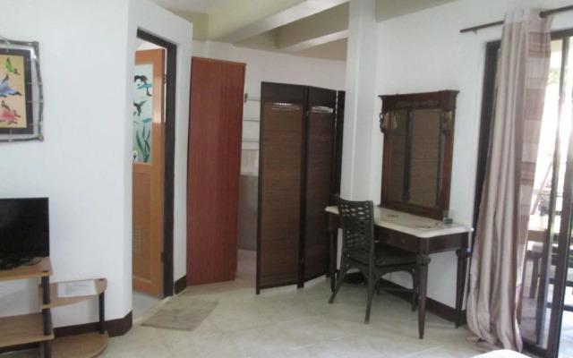 Sandcastles Beach Resort