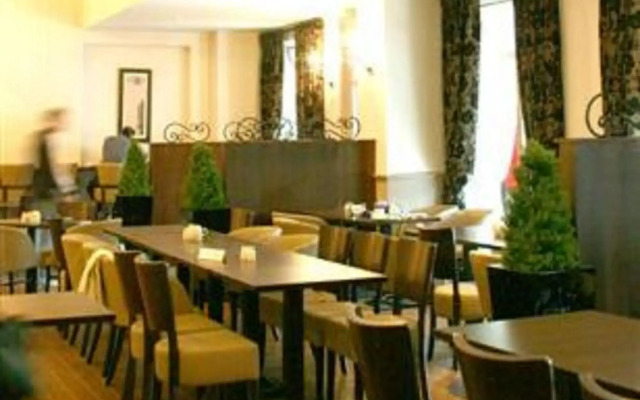 The Abbeyleix Manor Hotel
