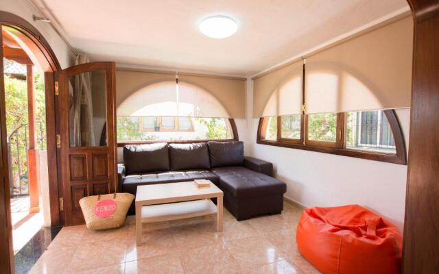 Bungalow Serenity Garden