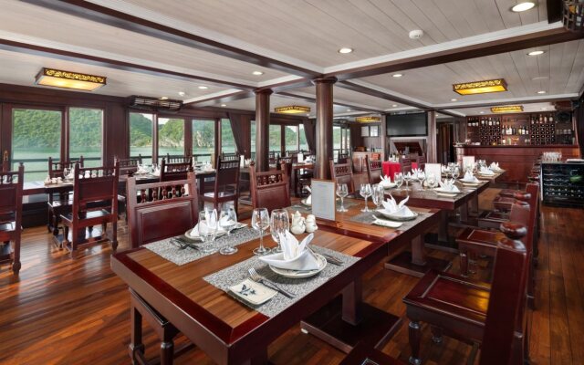 Pelican Halong Cruise