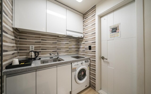 Suwon Station Hotel Malu