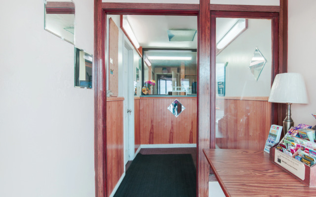 OYO Hotel Dalton PA I-81