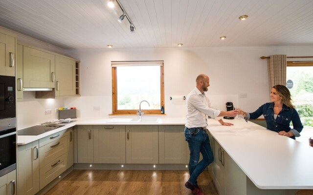 Beautiful 5 Star Chalet With Sauna and spa Bath
