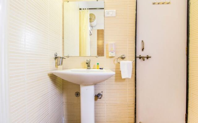 FabHotel Aundh