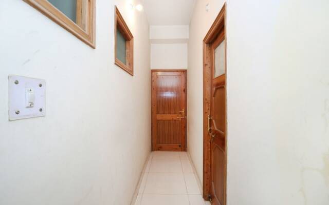 OYO 10904 Home Sunny Woods Cabin Khalini
