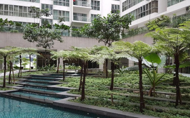 Regalia Suites & Residences KLCC Infinity Pool by 109 Global Host – Pool – Kuala Lumpur