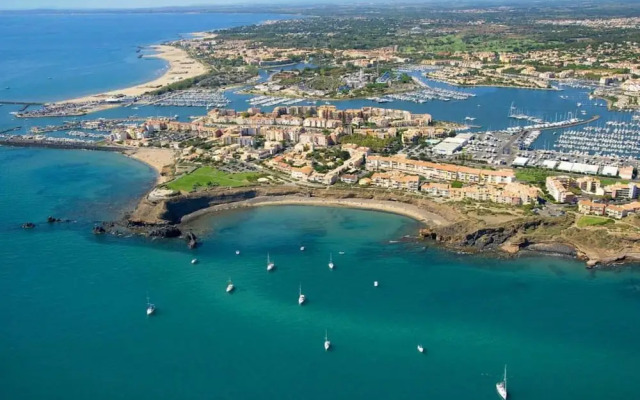 Peaceful Beachside Escape