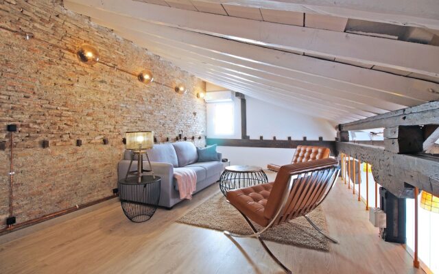 Del Parque Flats - Picasso