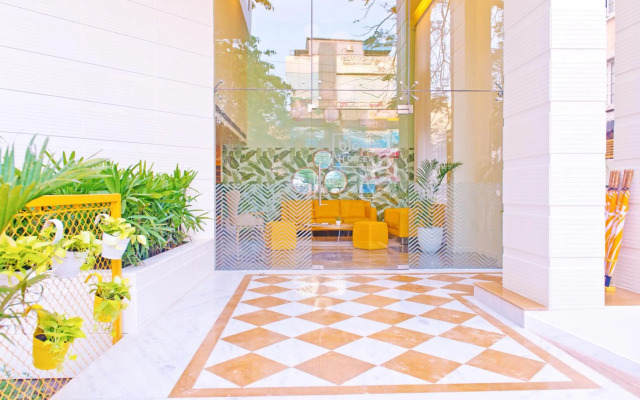 Bloom Hotel - Indiranagar