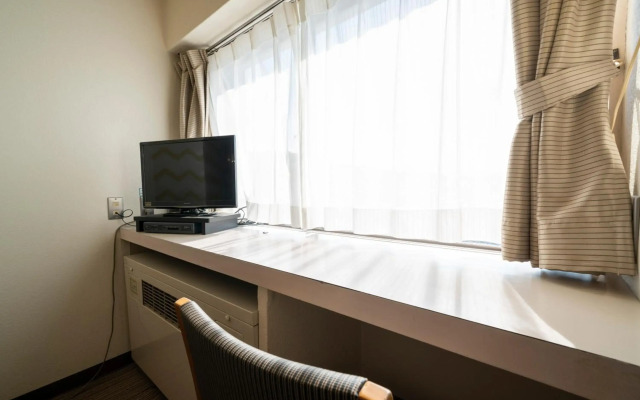 Econo Higashi Kanazawa