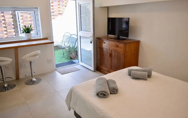 Cozy Central Vredehoek Studio