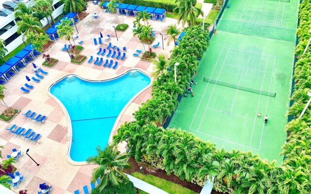 Luxury Suites Miami