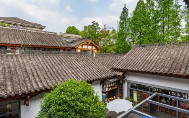 Floral Hotel · Chengdu Hou Zhai You Zhu Hotel