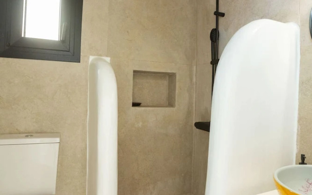 Apellon Mykonos Luxury Seaview Retreat