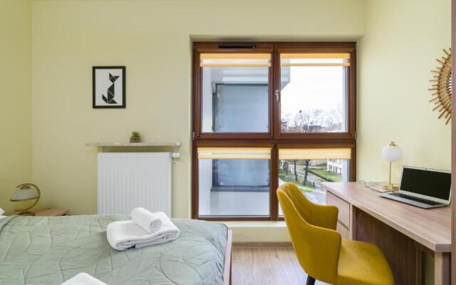 Bookowska 18 Apartments by Renters