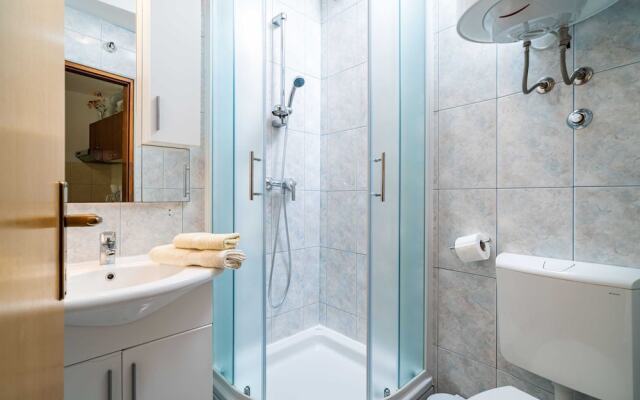 Apartments Zarac